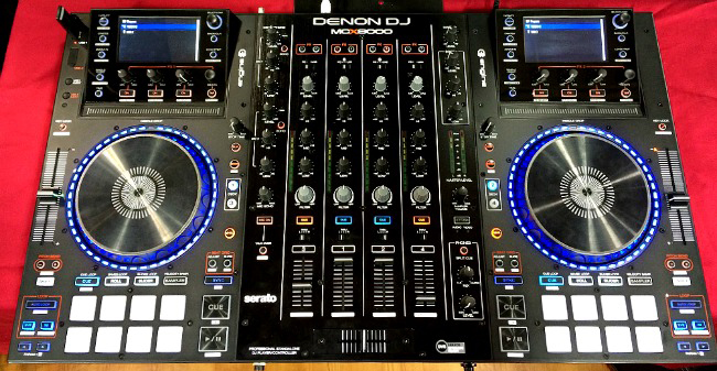 Serato DJもUSBデバイスも同時に使える！DENON DJ MCX8000をチェック