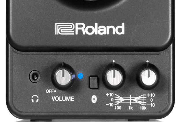 Roland MA-22 ⁄ MA-22BT 発表！小型デスクにちょうど良いコンパクト