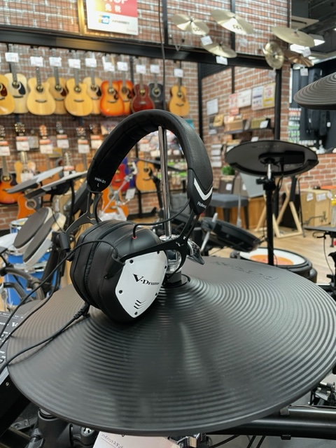 新製品:ヘッドホン】Roland VMH-D1｜電子ドラムの演奏をより楽しむため