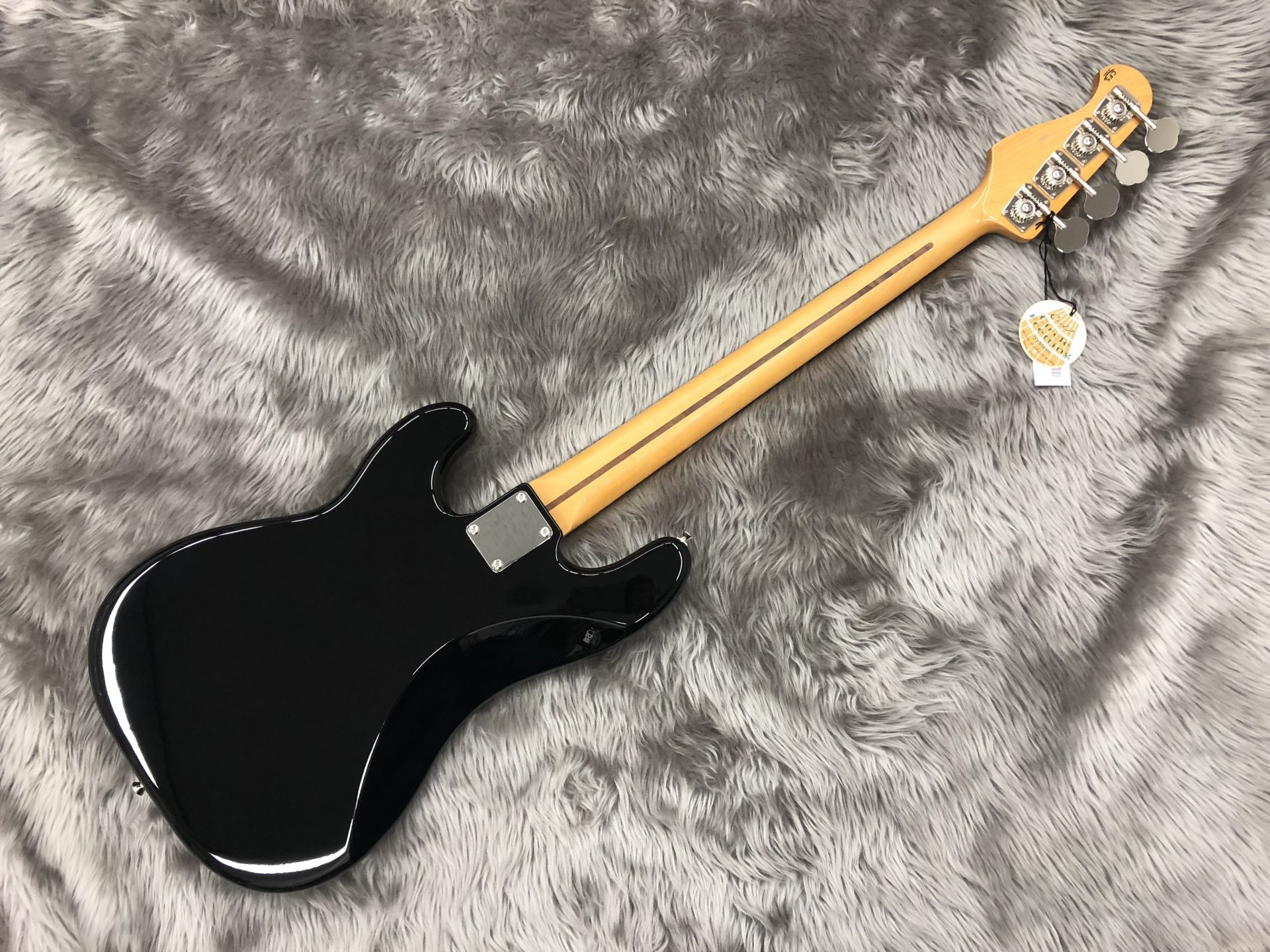 セール品情報】エレキベース Cool Z / ZPB-V/R 1点限りのお買得品です