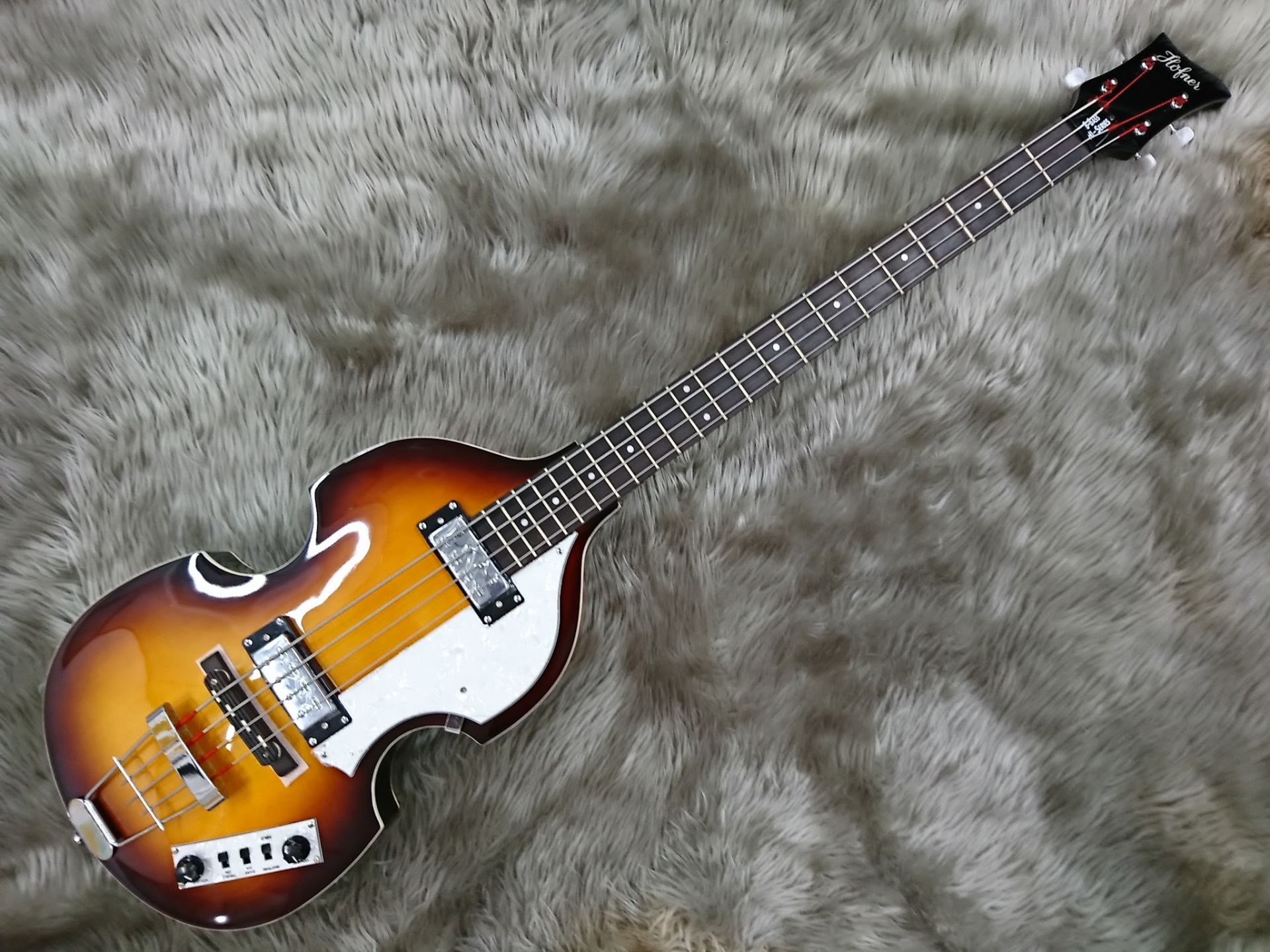 へフナ―・バイオリンベースとヤマハ・パシフィカ新製品が入荷！｜島村