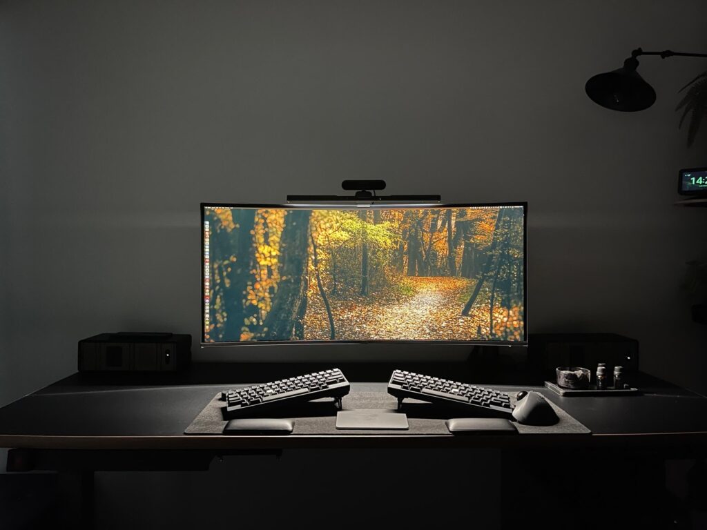 レビュー：BenQ ScreenBar Haloのリモコンがパワーアップして帰ってき