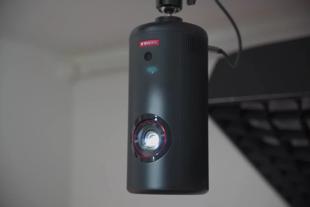 レビュー：Anker Nebula (ネビュラ) Capsule 3 Laserが贈る、あなた