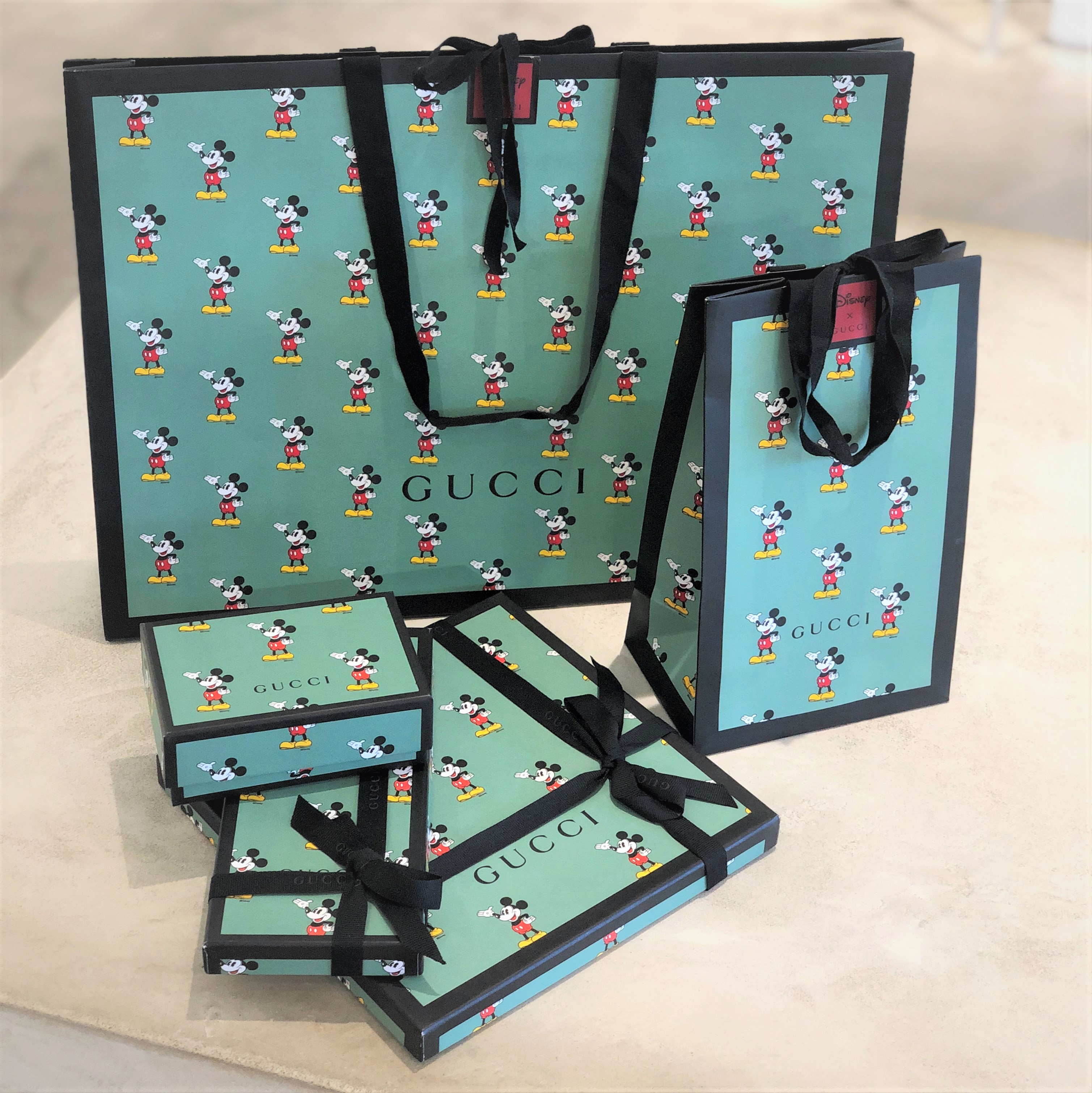 イタリアで想定外のお買い物！！ | 激レア！？GUCCI ×ミッキー by YURI
