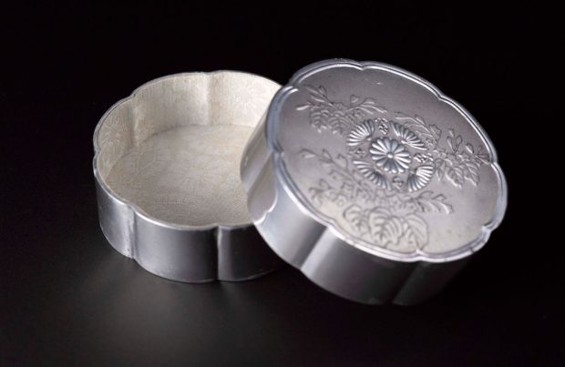 ボンボニエールとは？”皇室の華”の歴史と物語 ｜ 和樂web 美の国