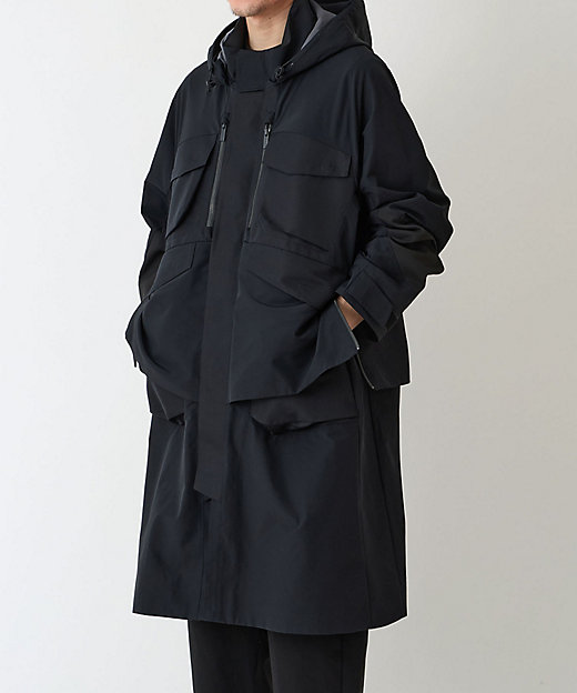 コート WINDSTOPPER COAT BK2573203 | White