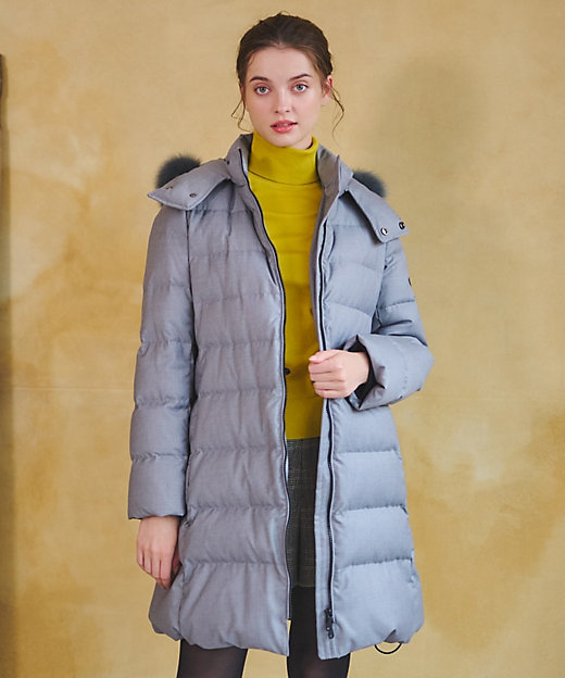 大人百花冬号掲載 モデル美香さん着用】ブルーフォックスファーロング