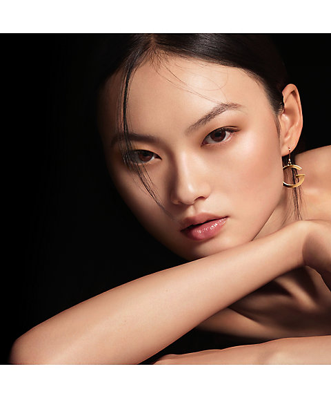 GUERLAIN（GUERLAIN） パリュール ゴールド スキン コントロール