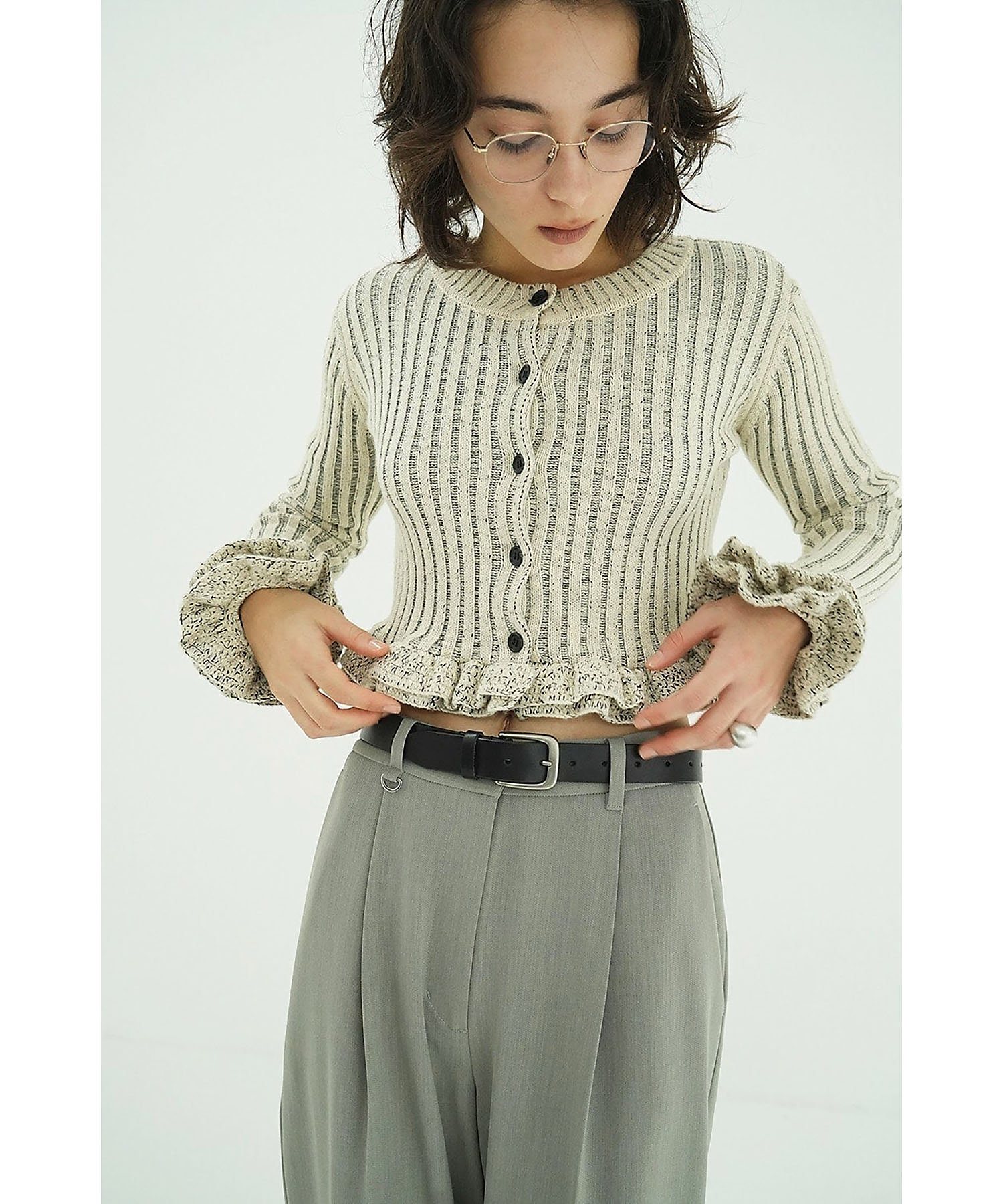 W FACE SHORT FRILLED KNIT TOPS 10106