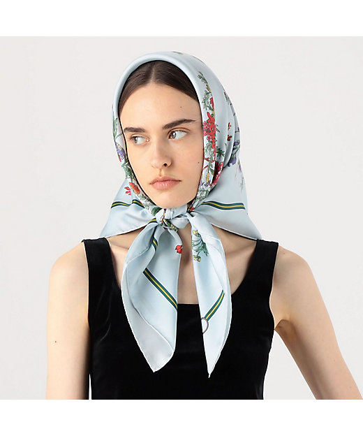 TOMORROWLAND フラワーシルクスカーフ | maison