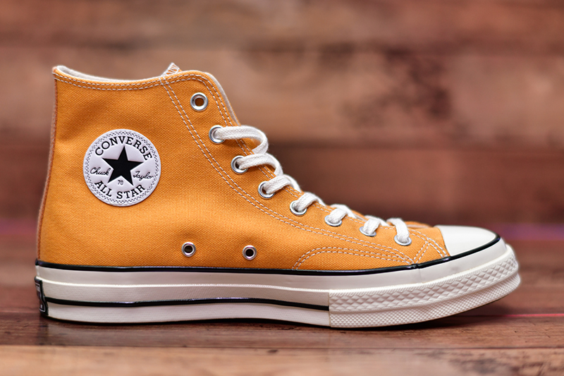 人気色は伊達じゃない！コンバース『CT70』サンフラワーを写真で