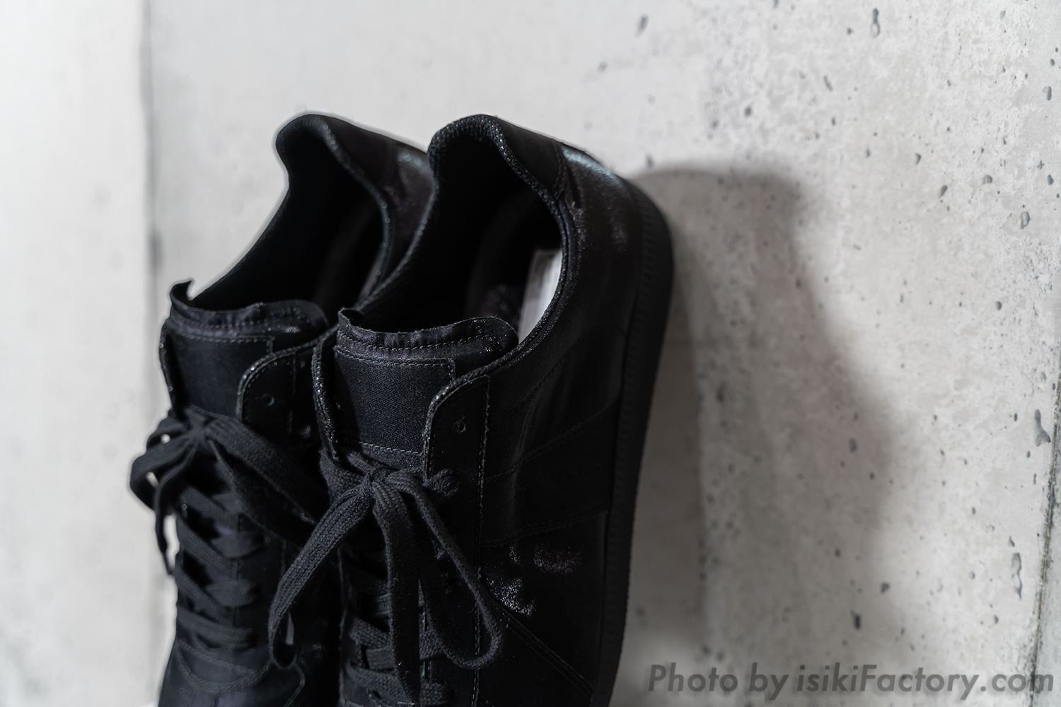 メゾンマルジェラ『ジャーマントレーナー』のサイズ感、詳細や違いを