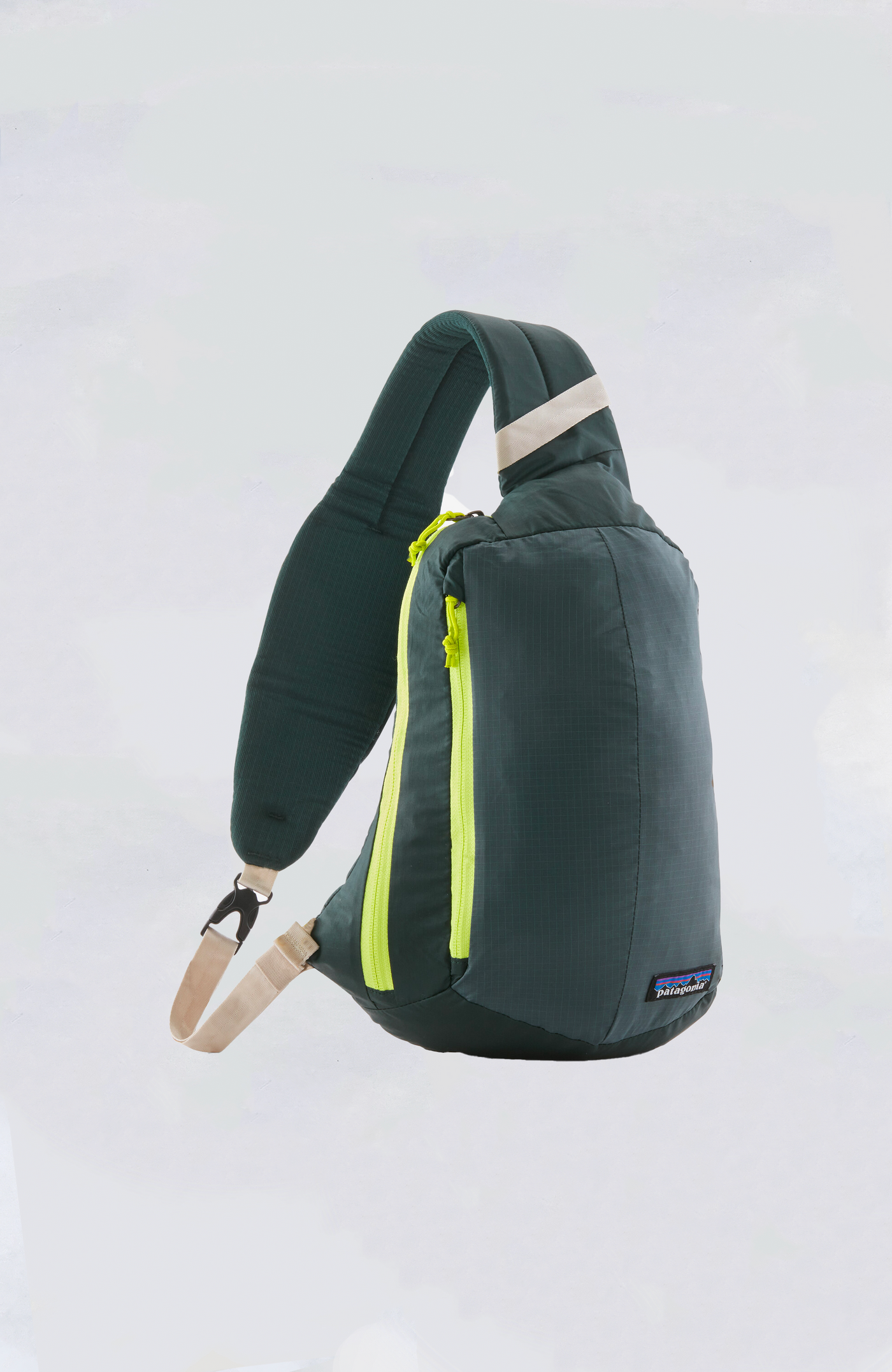 Patagonia - Ultralight Black Hole 8L Sling – Island Snow Hawaii