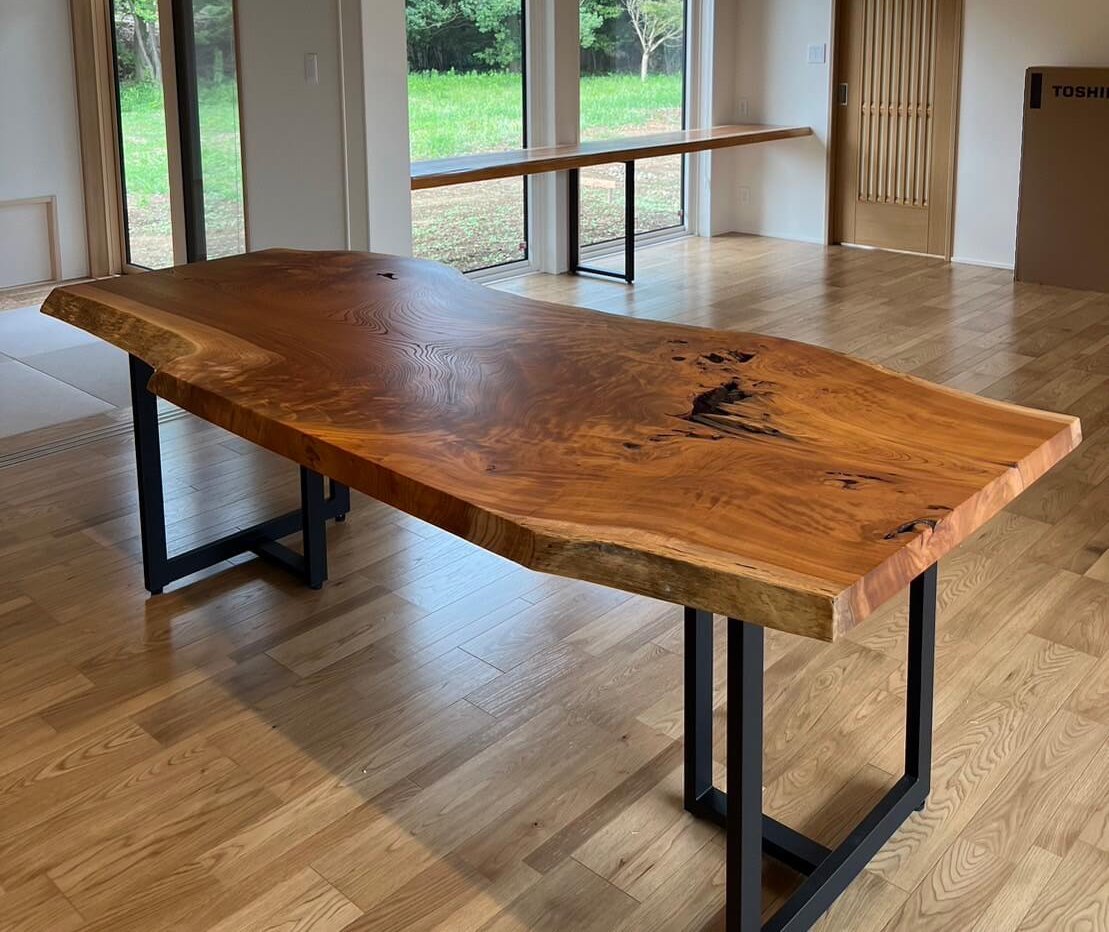 一枚板ダイニングテーブル | 一枚板テーブル専門店アトリエ一本道