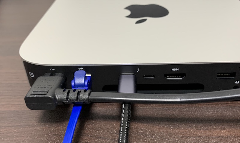 Mac mini の電源ケーブルをL型ケーブルに交換 | いわっちろぐ