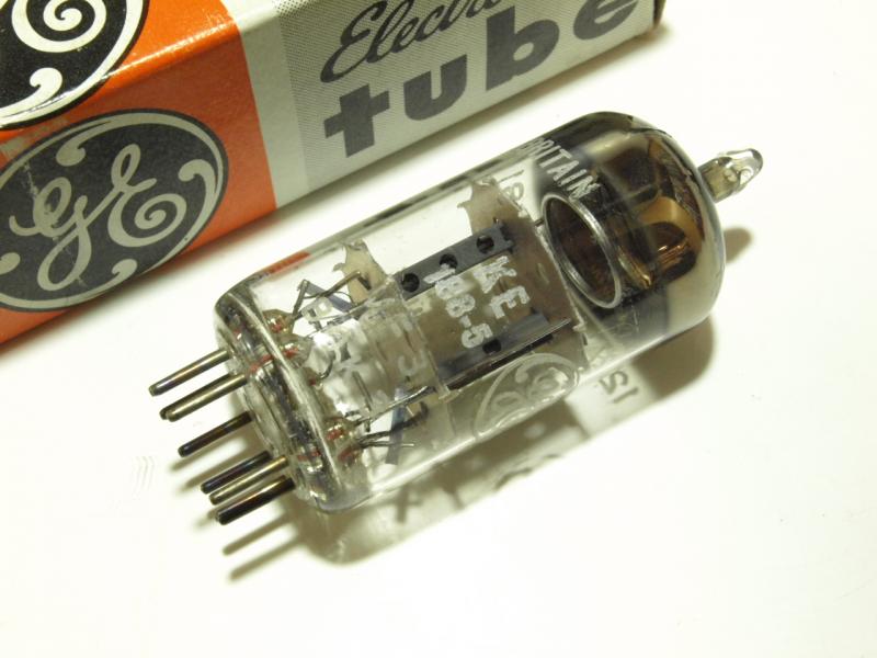 カメラのいわもと：真空管 12AT7、12AZ7、ECC81、同等管、類似管商品