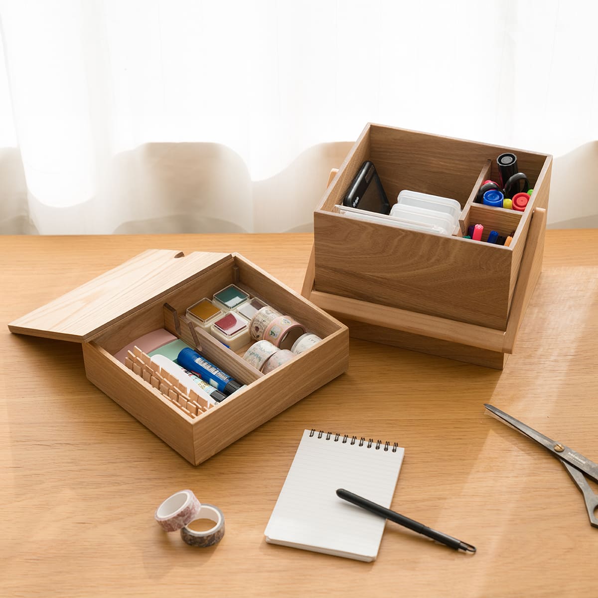 sachaさしゃさんコラボ】すっきりまとまるメイクボックス | itomani