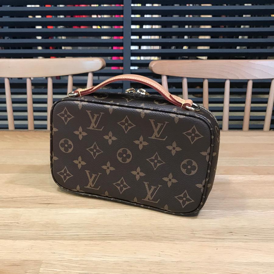 LOUIS VUITTON（ルイ・ヴィトン） 【新品同様】ルイヴィトン