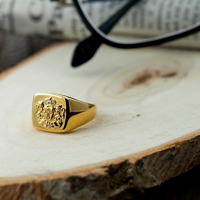 18金ゴールドメンズリング ダイヤモンドK18指輪紋章印台ダイヤK18刻印