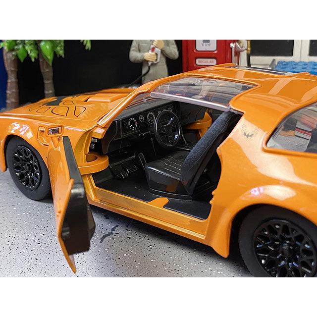 Jada 1977年 ポンティアック ファイヤーバード ダイキャストミニカー 1