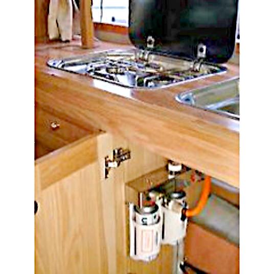 3連カセットガス供給器 キャンピングカー用品 アウトドア : carkoubo