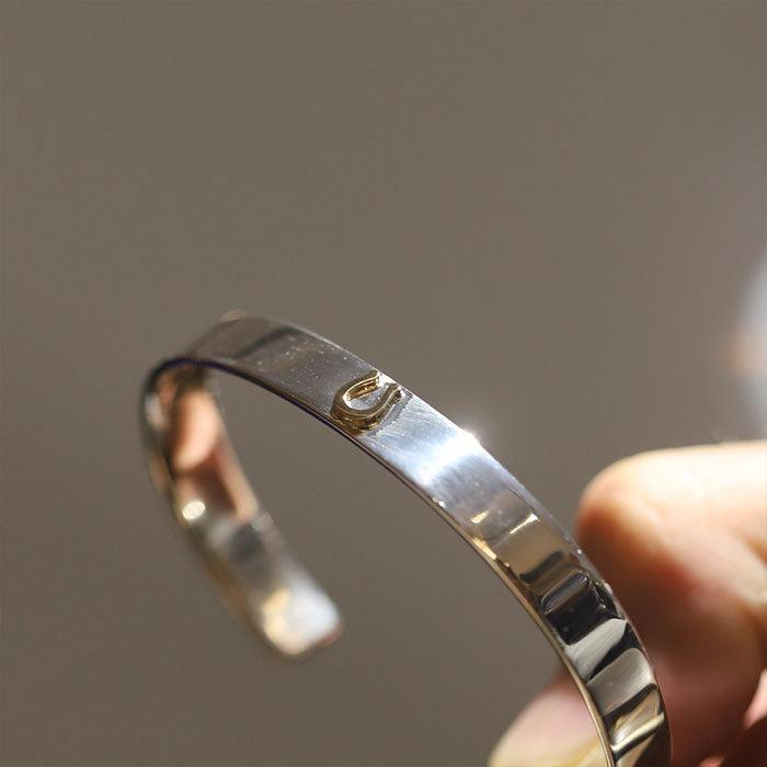 Sympathy of Soul（シンパシーオブソウル） バングル ホースシュー