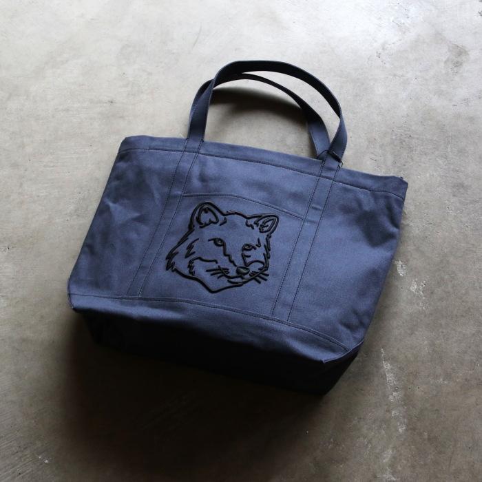MAISON KITSUNE（メゾン キツネ） バッグ フォックス ヘッド ラージ