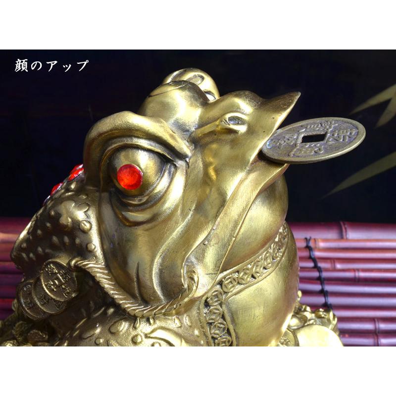 三脚銭蛙の置物 招財銅製三脚蟾蜍王 : 中国貿易公司ctcオンライン