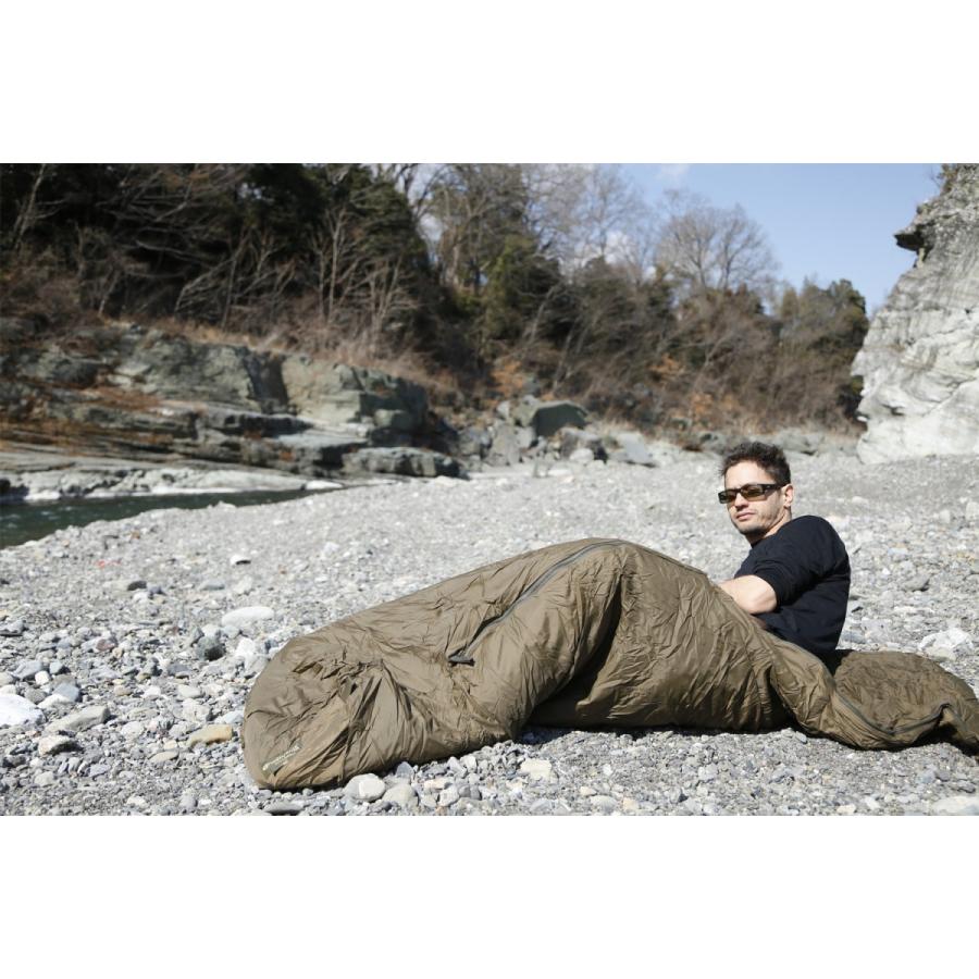 シュラフ Carinthia カリンシア Tropen マミー型 寝袋 キャンプ 登山