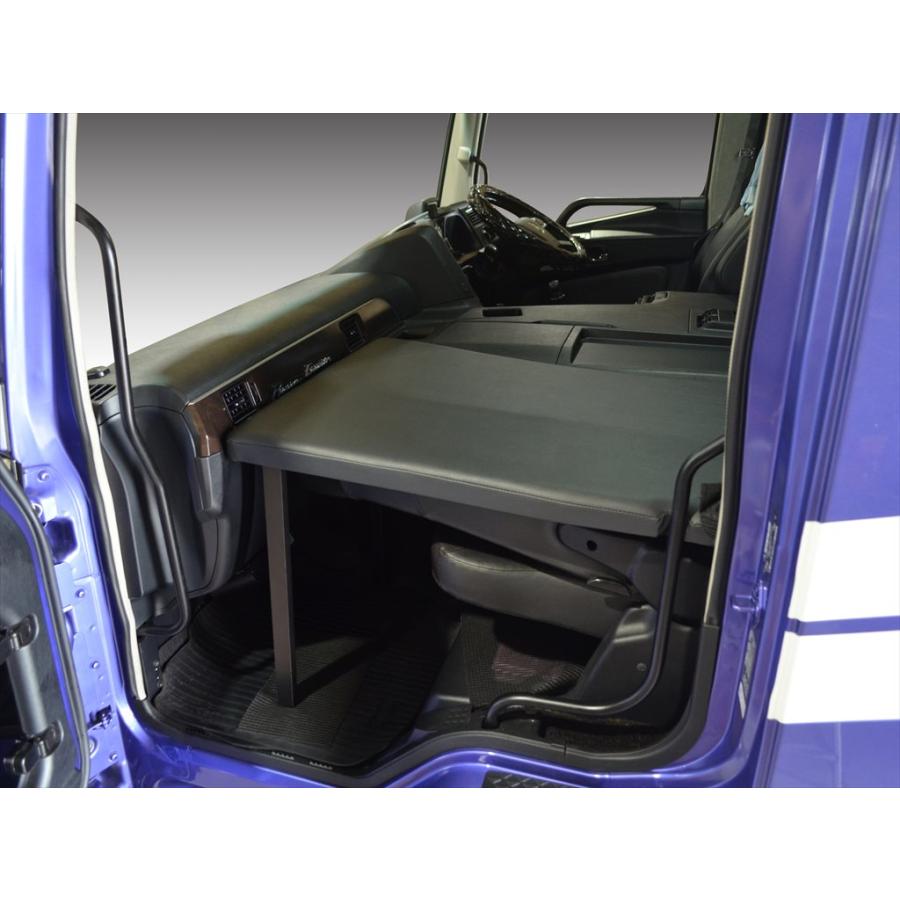 プロダックス FUSO スーパーグレート 助手席フラットキット ｜ 助手席