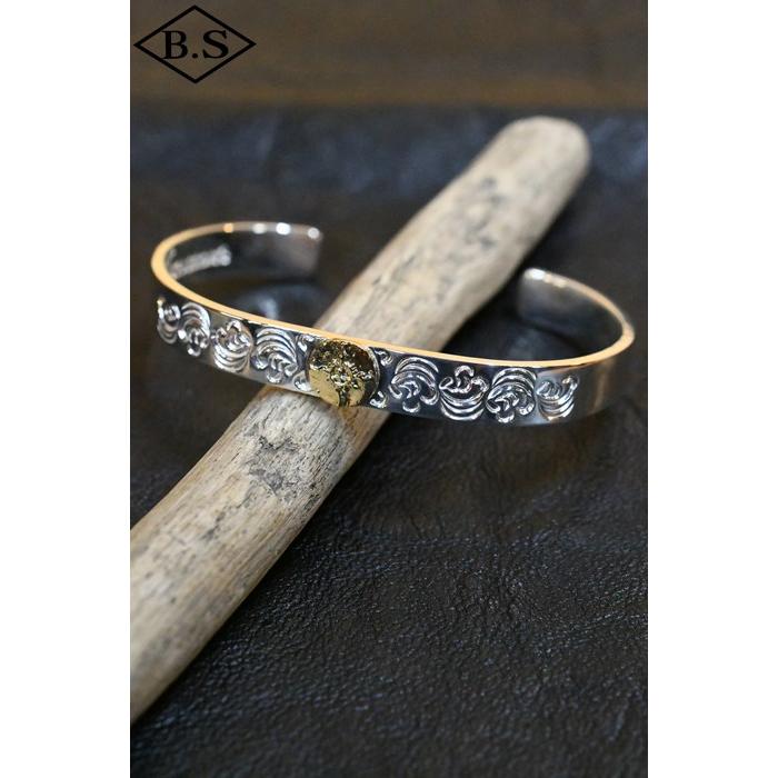 ファーストアローズ FIRST-ARROW's BR-013 K18付平打8mm カラ草彫り