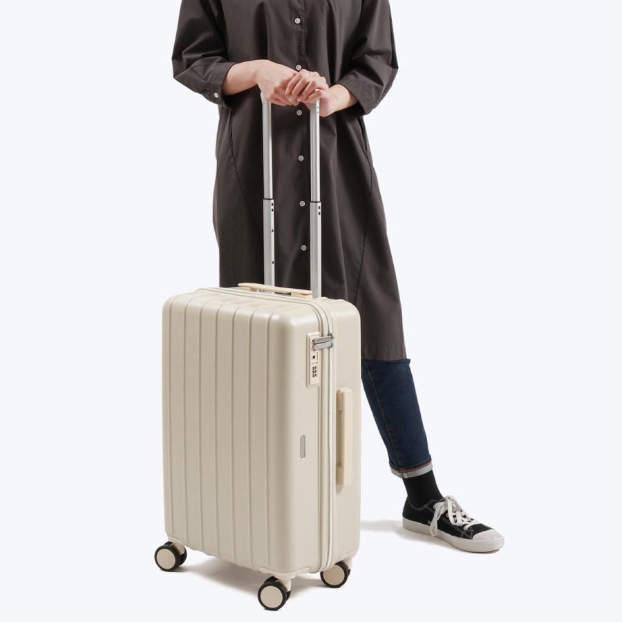 World Traveler 特典付 ワールドトラベラー スーツケース S 2泊3日 ace