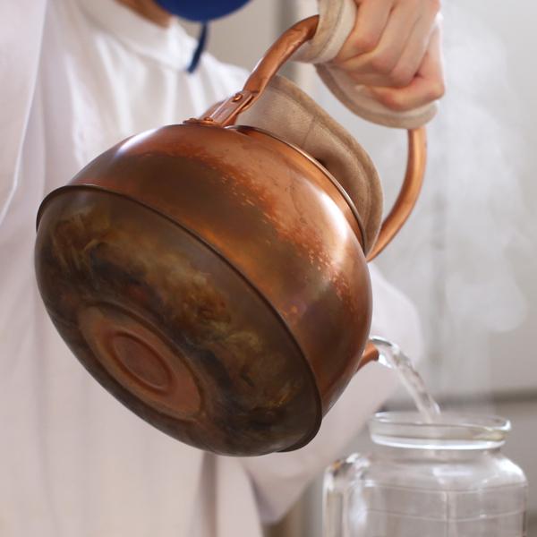 東屋 銅之薬缶 2.18L ヤカン 新潟県燕市 日本製 : がらんどう 手仕事品