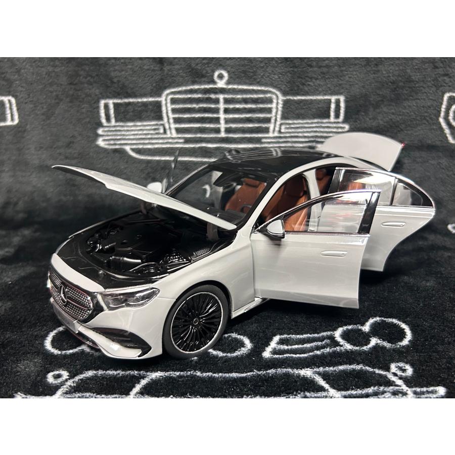 iScale iScale 1/18 Mercedes Benz E class W214 Sedan 2024 AMG Line