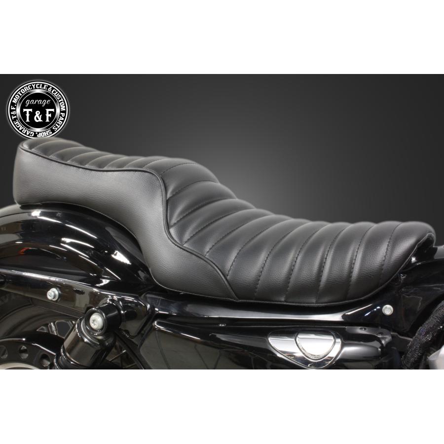 SPORTSTER スポーツスター専用 ダブルシート(タックロール) : Garage