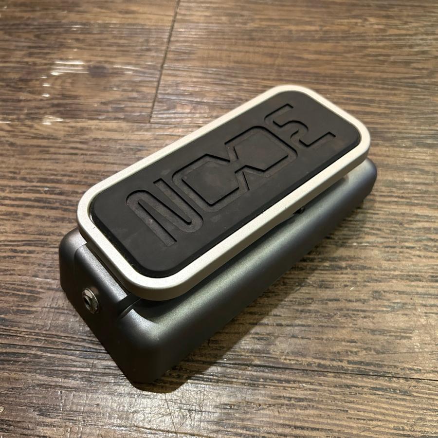 ズーム（zoom） Zoom FP02M エレキギター用 エクスプレッションペダル