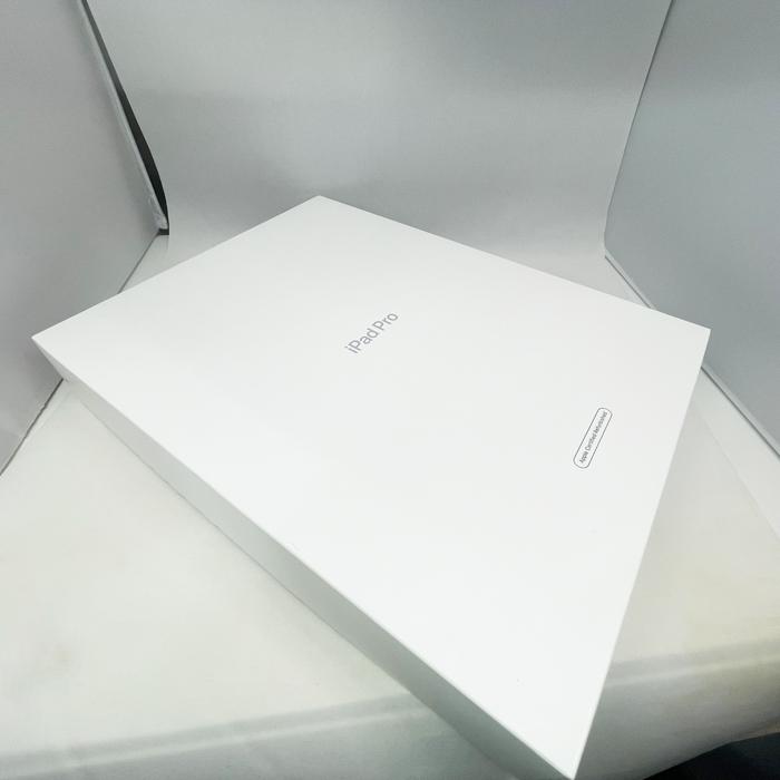 未使用品 12.9インチiPad Pro（第5世代） Wi-Fi+Cellular 本体 SIM