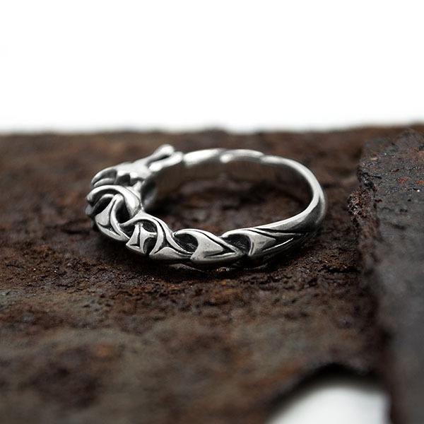 送料無料][Ouroboros]ウロボロスモチーフ 龍 ドラゴン 蛇 シルバー