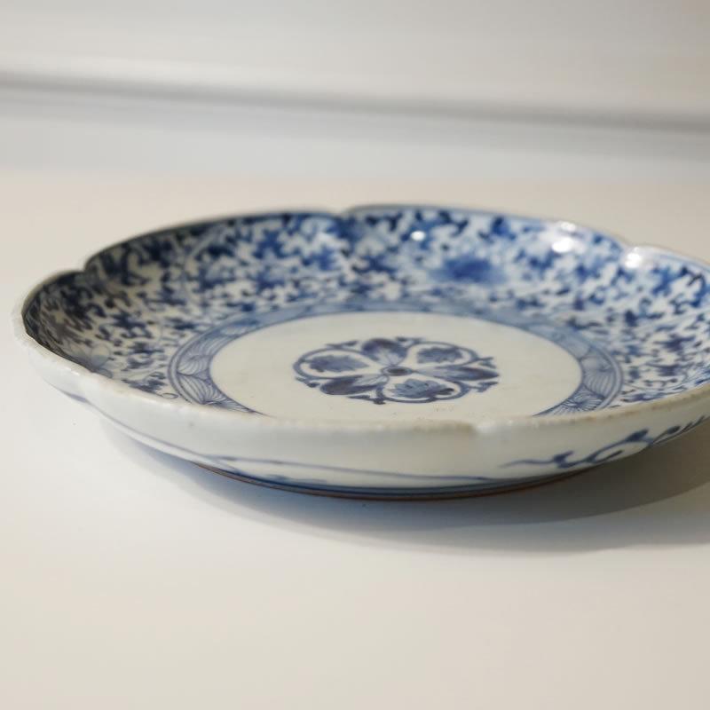 ヴィンテージ 古伊万里 19cm 丸皿 花唐草文 送料無料 和風 伊万里焼