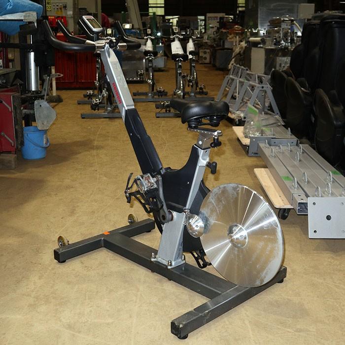 引取限定】 インドアサイクル m3 カイザー KEISER 2010年 スピンバイク