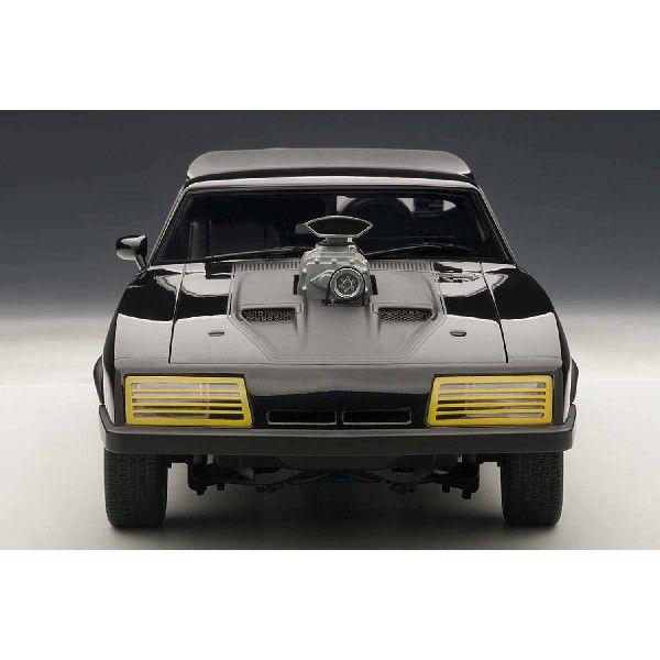 オートアート マッドマックス2 ザ・ロードウォリアー インターセプター