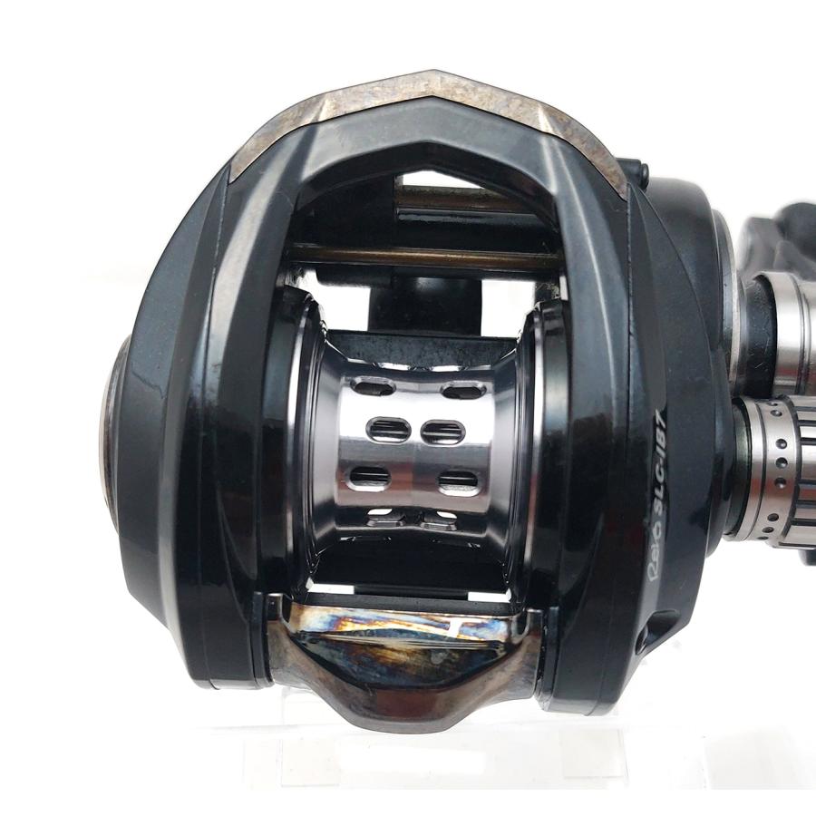 Abu Garcia（アブガルシア） 【中古】【送料無料】アブガルシア REVO