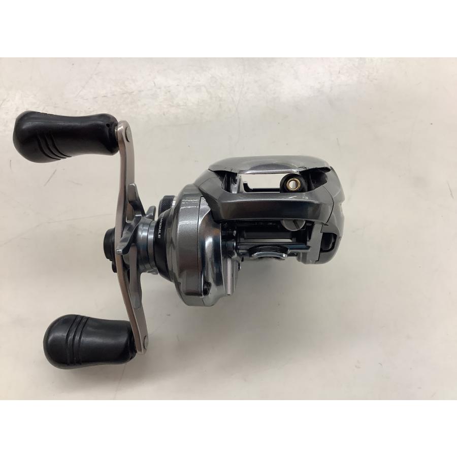 シマノ（SHIMANO） 中古 ベイトリール 15メタニウムDC 右 【中古B