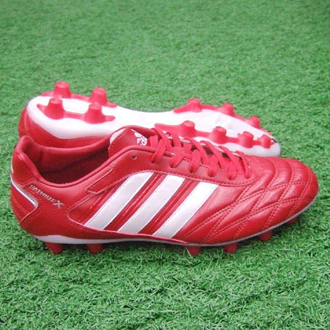 adidas（アディダス） パティーク X ユニバーシティレッド×ホワイト