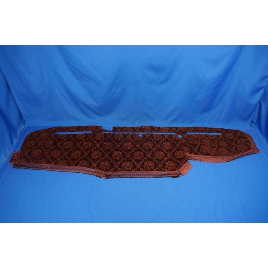 17レンジャー用 ローレル 縦柄 ダッシュマット ブラウン : トラック