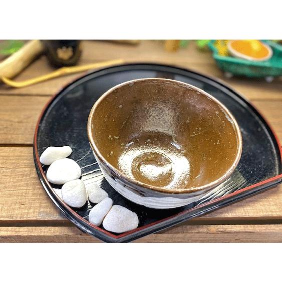 九谷焼 高級 陶磁器 抹茶碗 白銀彩 （Kutani matcha bowl） ギフト