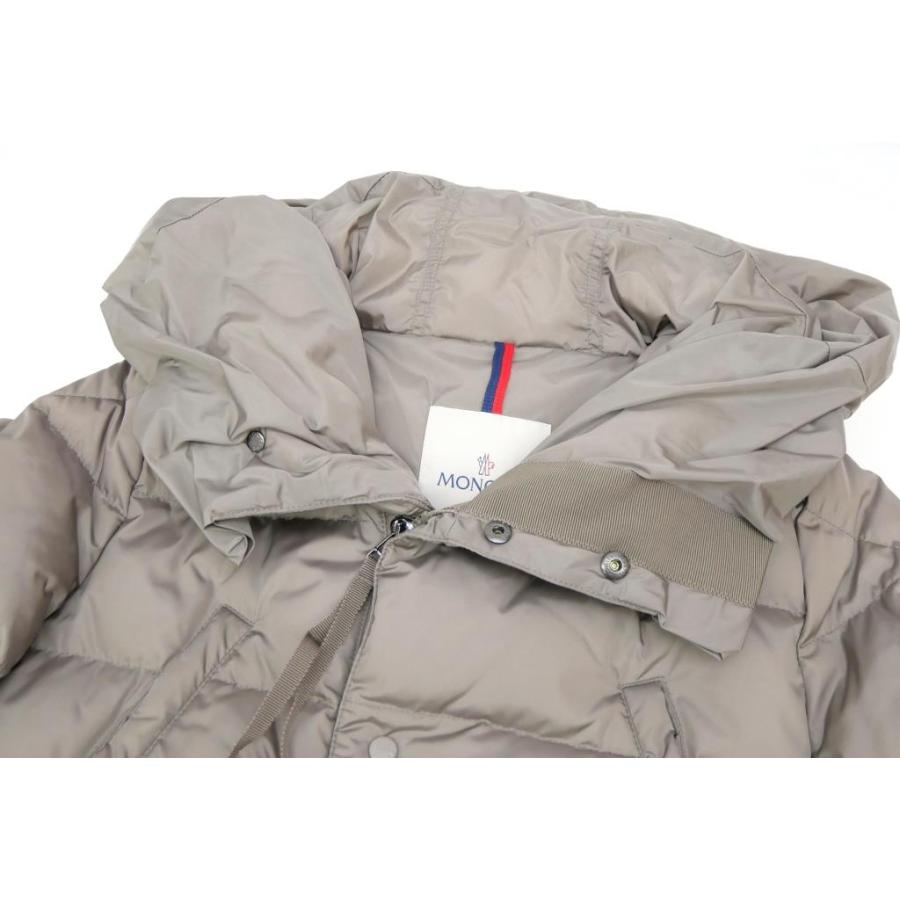 MONCLER（モンクレール） フリル付きダウンコート ダウンジャケット