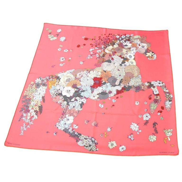 HERMES（エルメス） カレ90 ローブレジェール スカーフ 馬 ピンク