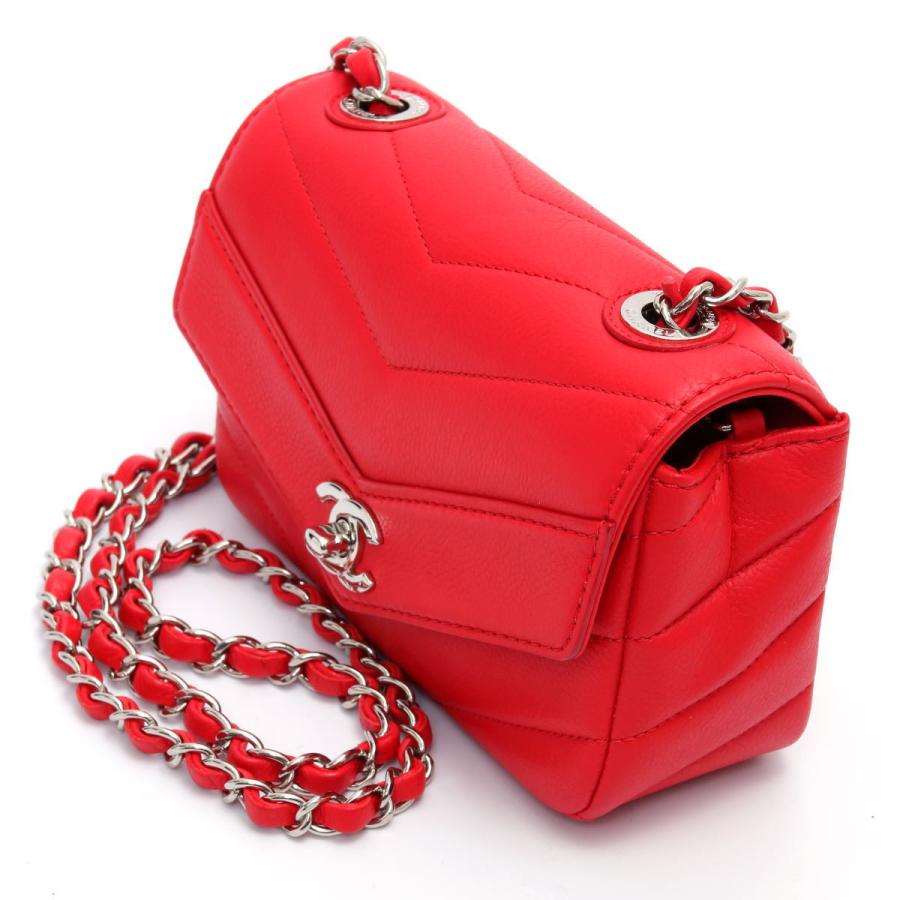 V Stitch CHANEL シャネル シェブロン Vステッチ チェーンショルダー