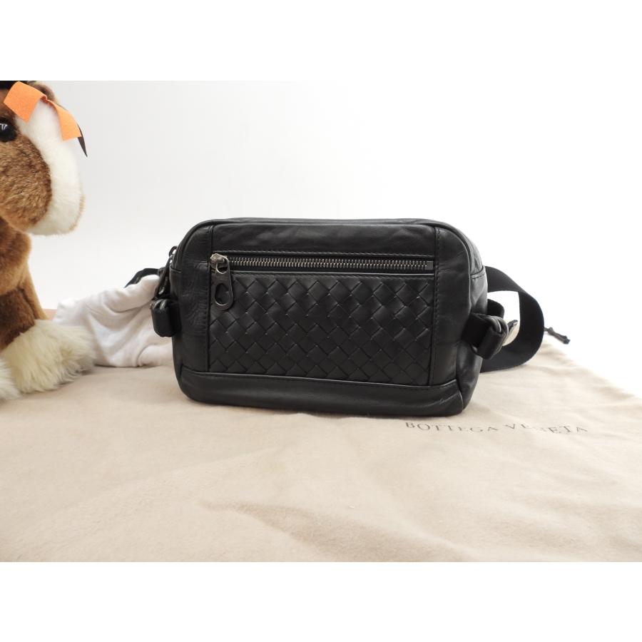 BOTTEGA VENETA（ボッテガ・ヴェネタ） ボディバッグ小 イントレ